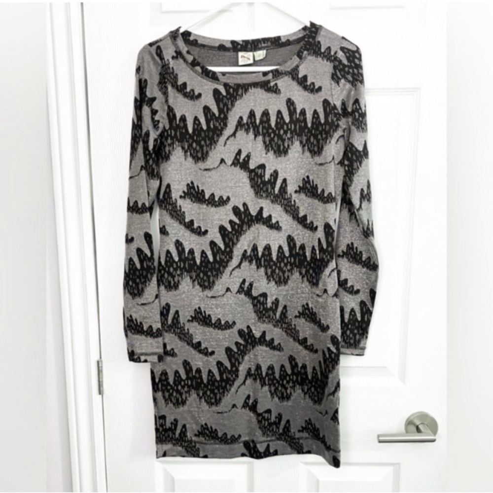 Chic Metallic Silver Gray and Black Knit Mini Dress